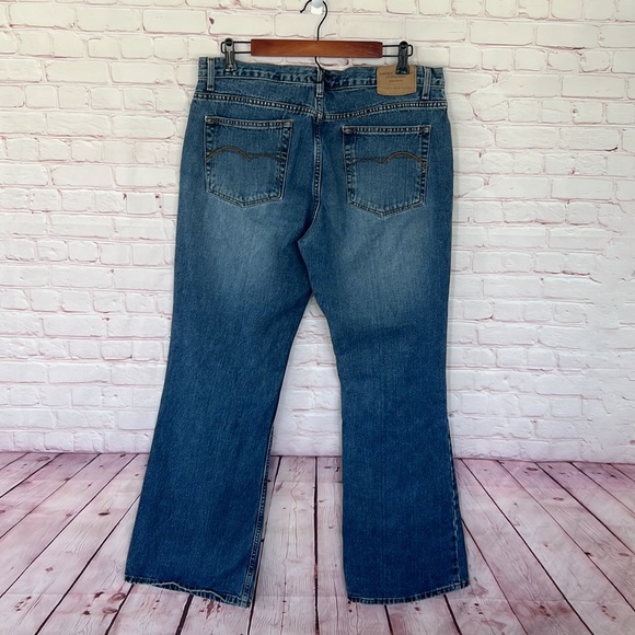 Y2K 🦅 American Eagle 🦅 Outfitters straight legged denim jeans size 12 - Picture 2 of 10